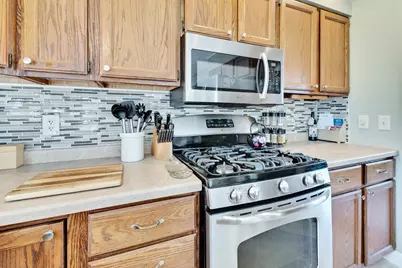 6102 Indian Mound Drive, Mcfarland, WI 53558 - Photo 9