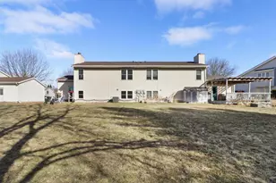 204 W Clover Ln, Cottage Grove, WI 53527 - Photo 3