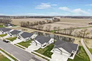 1490 Palm Grass Wy, Stoughton, WI 53589 - Photo 7