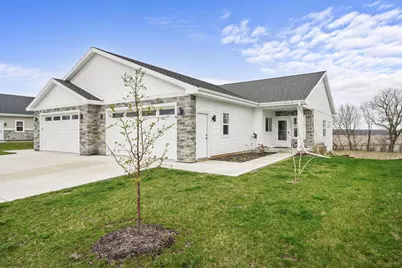 1490 Palm Grass Way, Stoughton, WI 53589 - Photo 9