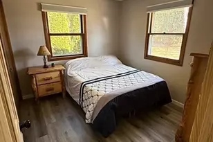 202 Sleepy Hollow Dr, Fall River, WI 53932 - Photo 13