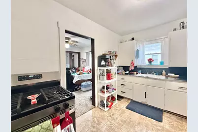 732 Garfield Avenue, Beloit, WI 53511 - Photo 5