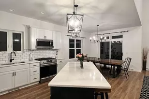 1381 Pine St, Sun Prairie, WI 53590 - Photo 5