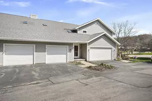 821 N Gammon Rd, Madison, WI 53717 - Photo 7