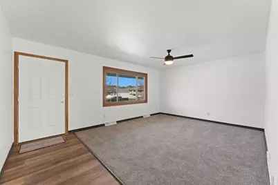 509 Ernstmeyer Drive, Baraboo, WI 53913 - Photo 3