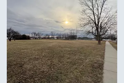 2300 S Jackson Street, Janesville, WI 53546 - Photo 7