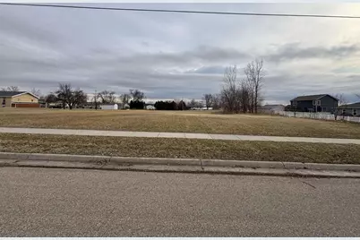 2300 S Jackson Street, Janesville, WI 53546 - Photo 9