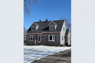 935 Watson Street, Ripon, WI 54971 - Photo 3