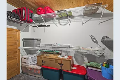 2136 E Ridge Road, Beloit, WI 53511 - Photo 21