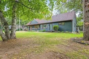 2136 E Ridge Rd, Beloit, WI 53511 - Photo 1