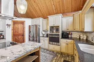 W10124 Giese Ln, Portage, WI 53901 - Photo 23