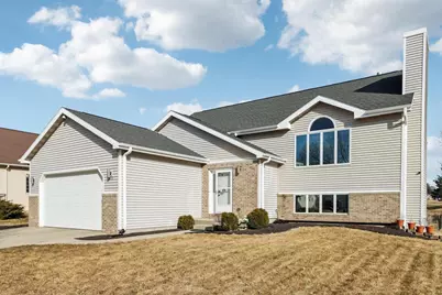 810 N Parkview Street, Cottage Grove, WI 53527 - Photo 1