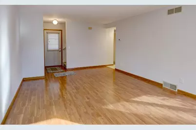 484 Basswood Avenue, Verona, WI 53593 - Photo 7