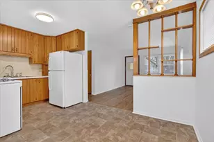 1406 S Grant Ave, Janesville, WI 53546 - Photo 19