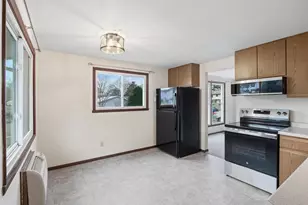 625 Cross St, Poynette, WI 53955 - Photo 21