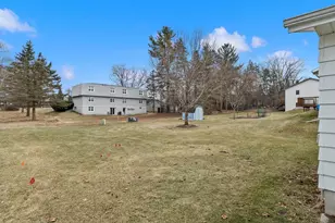 625 Cross St, Poynette, WI 53955 - Photo 31