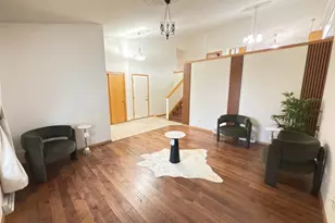 1077 Gas Light Dr, Sun Prairie, WI 53590 - Photo 9