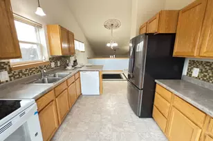 1077 Gas Light Dr, Sun Prairie, WI 53590 - Photo 17