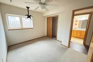 1077 Gas Light Dr, Sun Prairie, WI 53590 - Photo 29