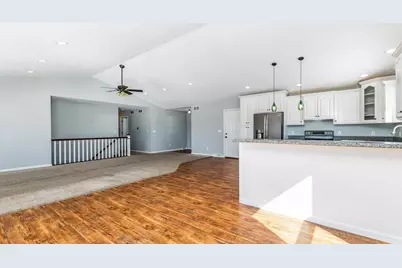 1595 Cornerstone Circle, Platteville,  53818 - Photo 15