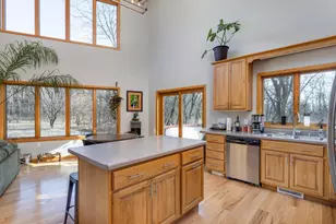 4805 Schneider Dr, Fitchburg, WI 53575 - Photo 13