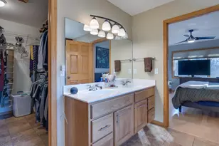 4805 Schneider Dr, Fitchburg, WI 53575 - Photo 27