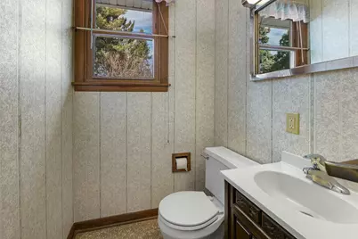 104 Cherokee Road, Beaver Dam, WI 53916 - Photo 9