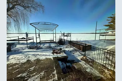 5830 Lake Edge Road, Mcfarland, WI 53558 - Photo 13