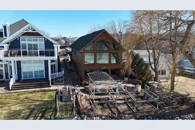 5830 Lake Edge Road, Mcfarland, WI 53558 - Photo 7