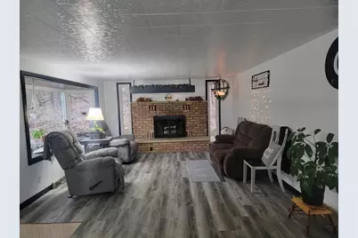 S7165 Lake Road, Hillpoint, WI 53937 - Photo 7