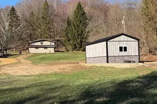 S7165 Lake Rd, Hillpoint, WI 53937 - Photo 29