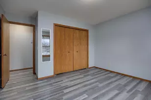 902 Anna Ct, Waterloo, WI 53594 - Photo 17