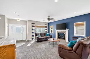 9420 Stoneywood Blvd, Middleton, WI 53562 - Photo 5