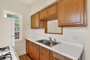 905 W Grand Ave, Beloit, WI 53511 - Photo 13