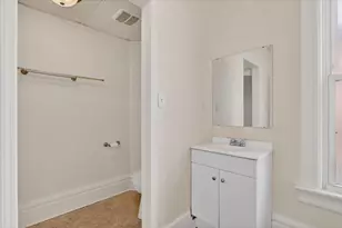 905 W Grand Ave, Beloit, WI 53511 - Photo 21