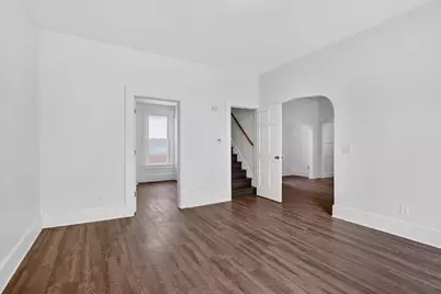 905 W Grand Avenue, Beloit, WI 53511 - Photo 9