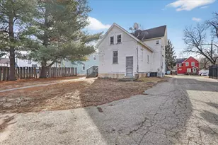 905 W Grand Ave, Beloit, WI 53511 - Photo 5