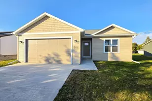 512 Village Ln, Ripon, WI 54971 - Photo 1