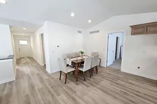 512 Village Ln, Ripon, WI 54971 - Photo 9