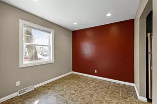 1309 Tompkins Dr, Madison, WI 53716 - Photo 7