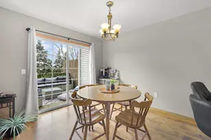 203 N Musket Ridge Dr, Sun Prairie, WI 53590 - Photo 11