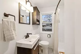 2638 E Lawn Ct, Madison, WI 53704 - Photo 15