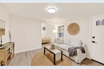 2638 East Lawn Court, Madison, WI 53704 - Photo 7