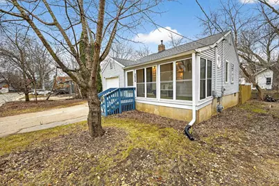 2638 East Lawn Court, Madison, WI 53704 - Photo 3