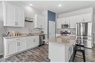 921 Sarah Street, Belleville, WI 53508 - Photo 11