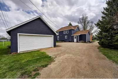 214 E Coates Avenue, Monticello, WI 53570 - Photo 3