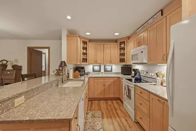 2820 Marshall Court #3, Madison, WI 53705 - Photo 3