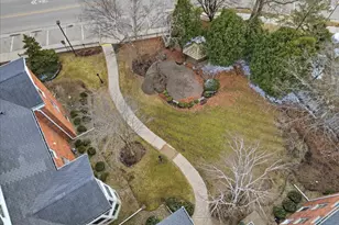 2820 Marshall Ct, Madison, WI 53705 - Photo 31