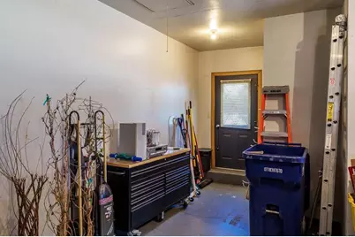 3168 S High Crest Road, Beloit, WI 53511 - Photo 5