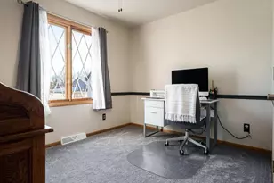 3168 S High Crst Rd, Beloit, WI 53511 - Photo 29